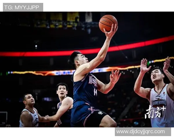 任骏飞领衔广东男篮再创辉煌期待新赛季的精彩表现与团队协作 任骏飞领衔广东男篮再创辉煌期待新赛季的精彩表现与团队协作