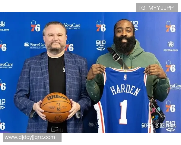 哈登重返火箭之路开启休斯顿准备全力以赴顶薪签约昔日MVP 哈登重返火箭之路开启休斯顿准备全力以赴顶薪签约昔日MVP